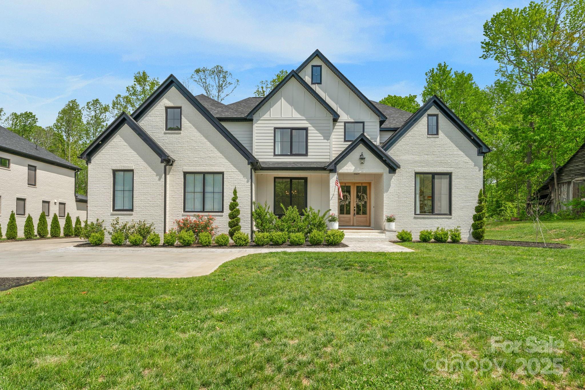 2165 Country Club Road