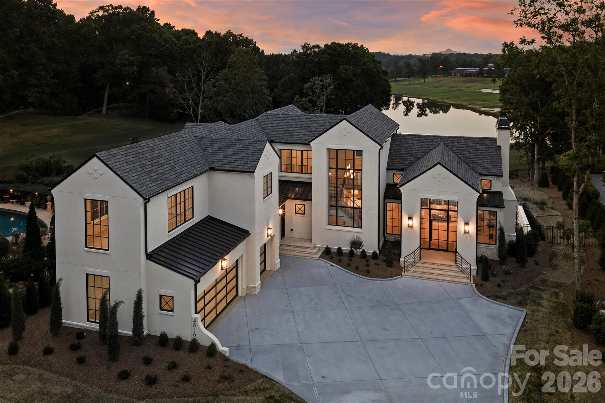 4816 Kelly Woods Lane