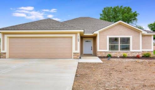 Property photo 1