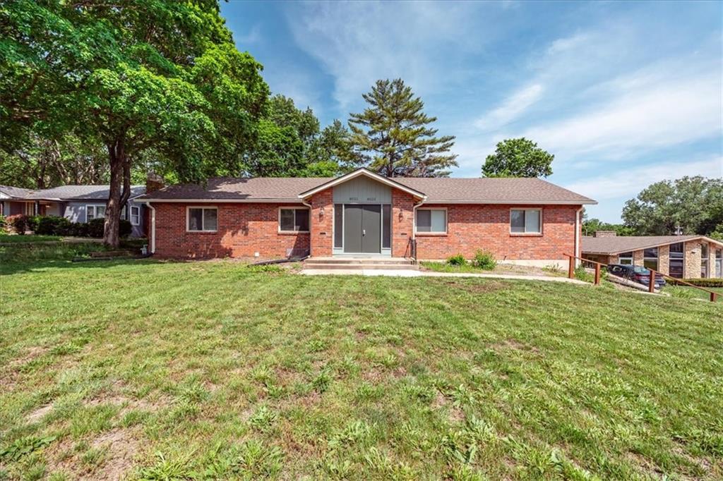 8021 Holmes Road