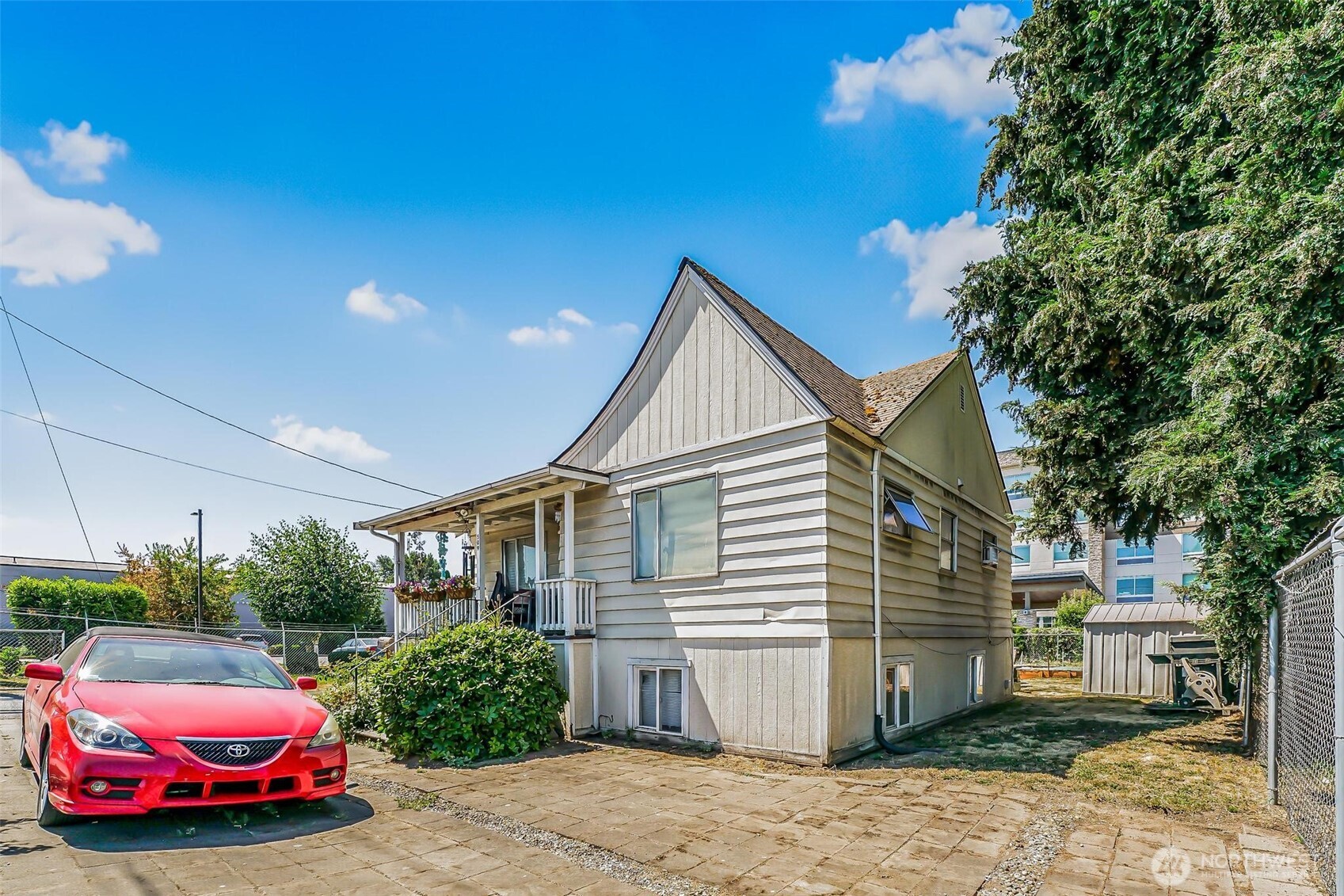Property photo 4